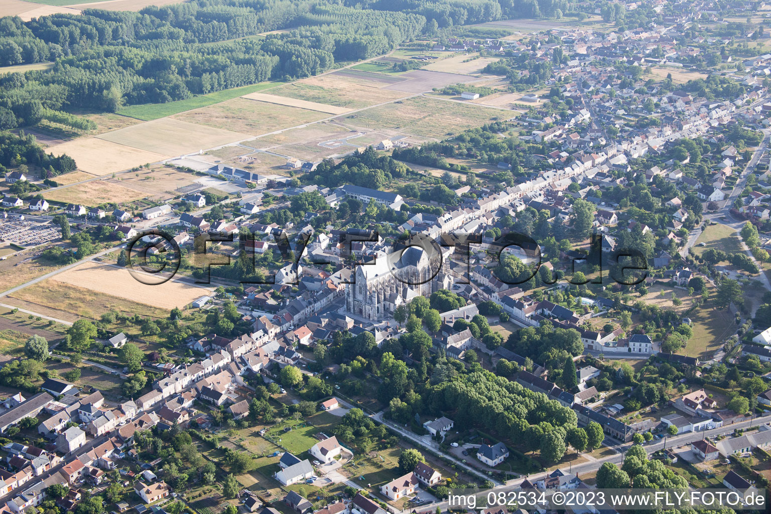 Cléry-Saint-André in the state Loiret, France from above