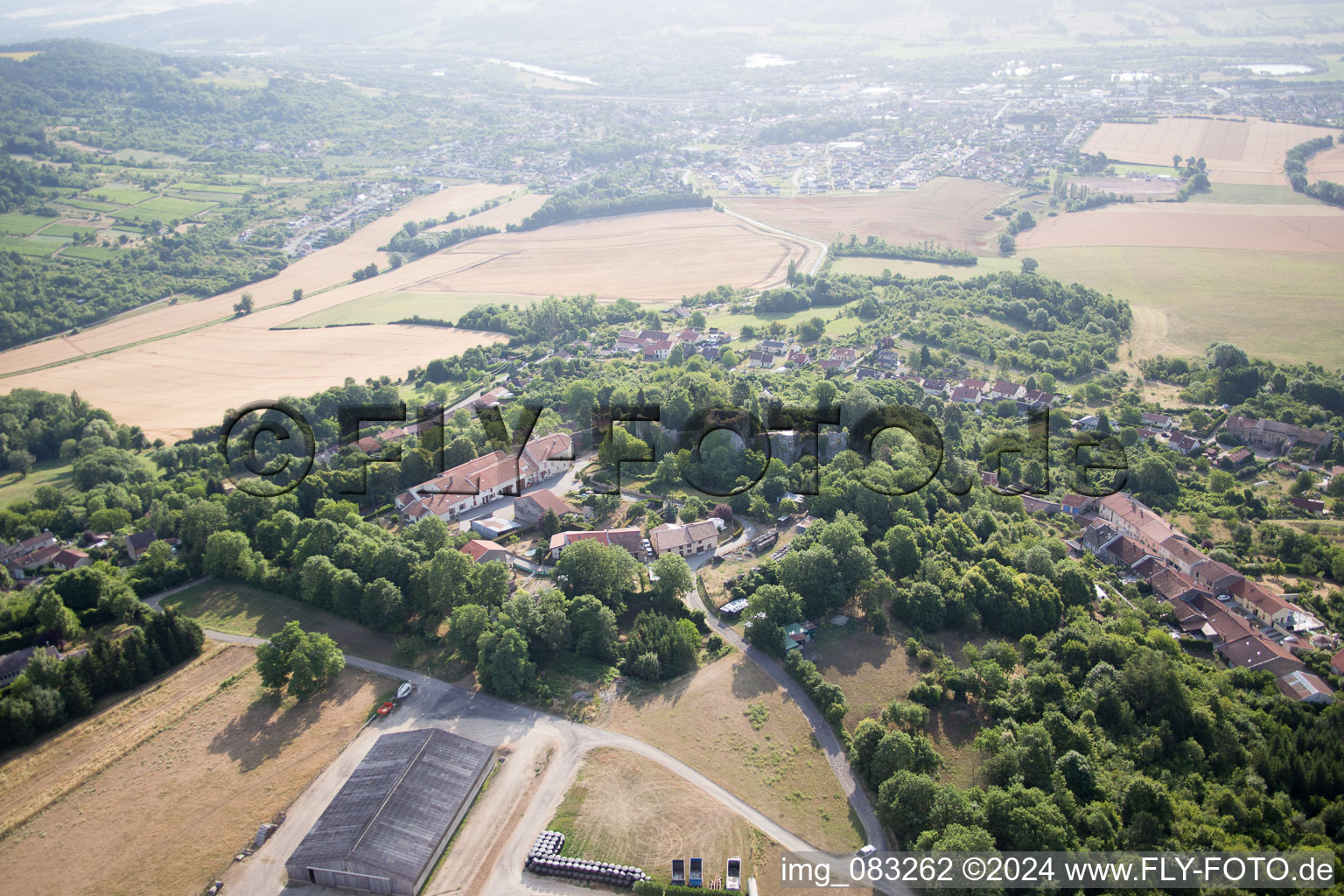 Oblique view of Prény in the state Meurthe et Moselle, France