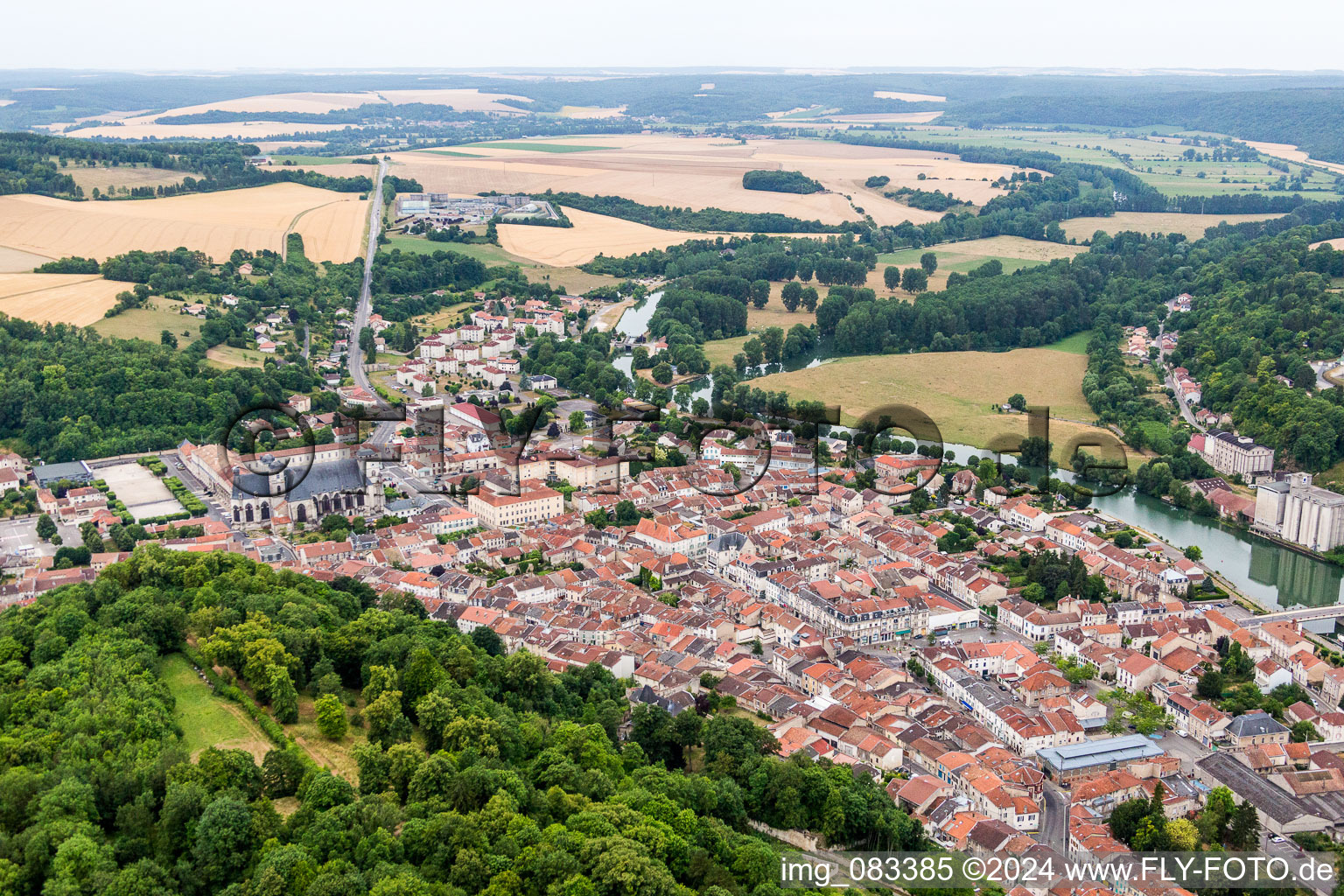 Town on the banks of the river of Maas/Meuse in Saint-Mihiel in Grand Est, France