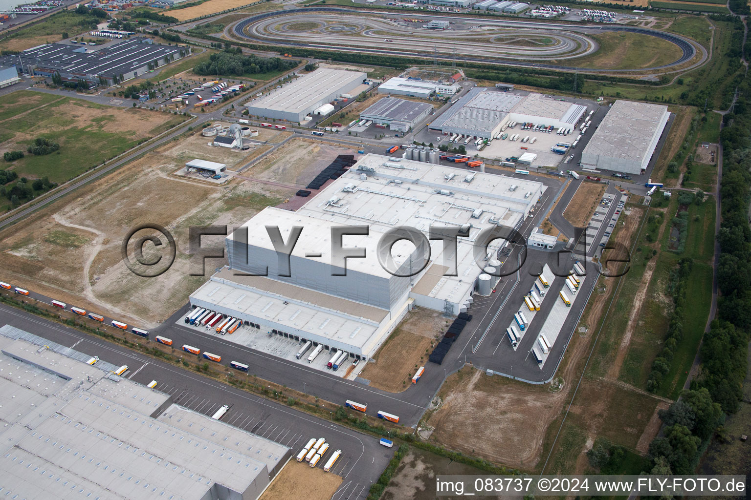 Drone image of Oberwald Industrial Area in Wörth am Rhein in the state Rhineland-Palatinate, Germany