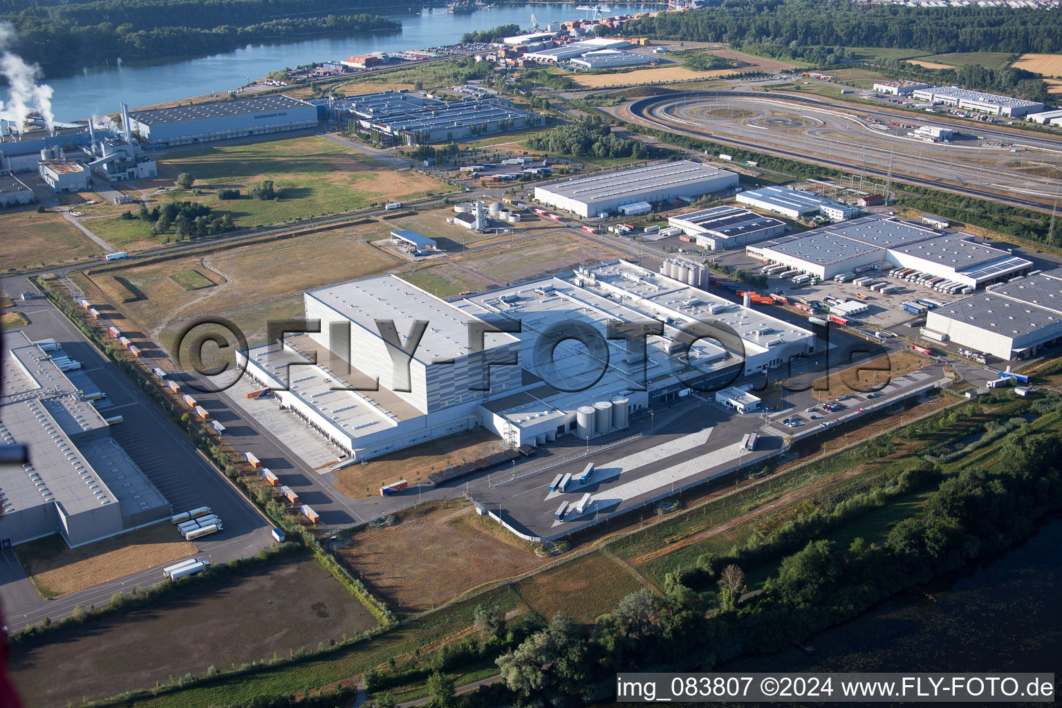 Oberwald Industrial Area in Wörth am Rhein in the state Rhineland-Palatinate, Germany seen from above