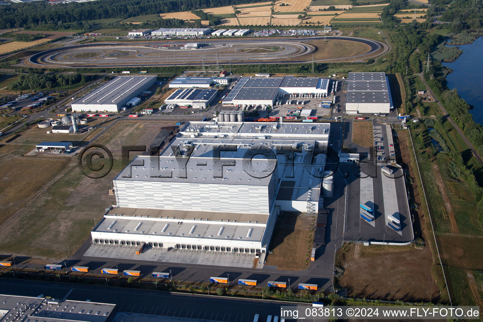 Drone image of Oberwald Industrial Area in Wörth am Rhein in the state Rhineland-Palatinate, Germany