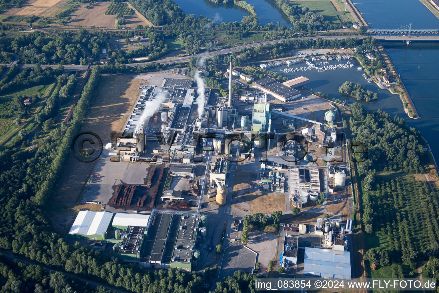 Stora Enso from the north in the district Knielingen in Karlsruhe in the state Baden-Wuerttemberg, Germany