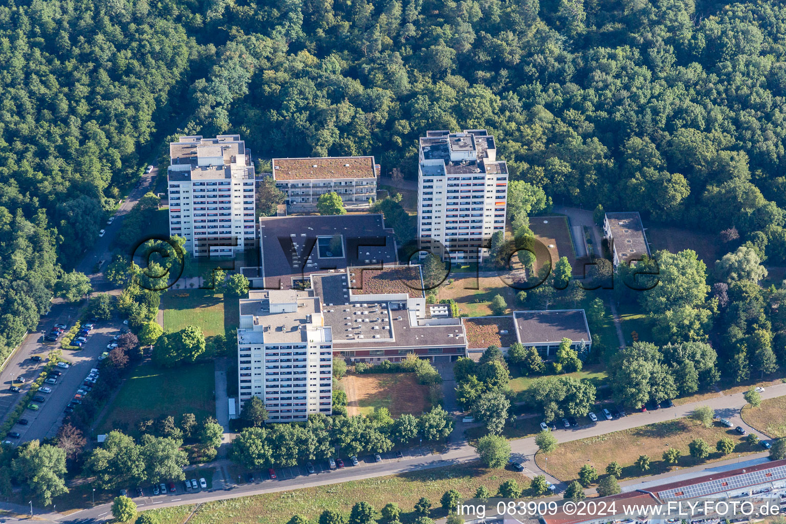 Building the retirement home Wohnstift Karlsruhe e. V. in the district Weiherfeld - Dammerstock in Karlsruhe in the state Baden-Wurttemberg, Germany