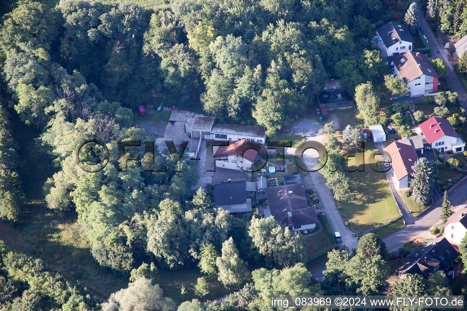 Hohenwettersbacherstraße 38 , "open youth workshop Karlsruhe" at the quarry in the district Grünwettersbach in Karlsruhe in the state Baden-Wuerttemberg, Germany seen from above