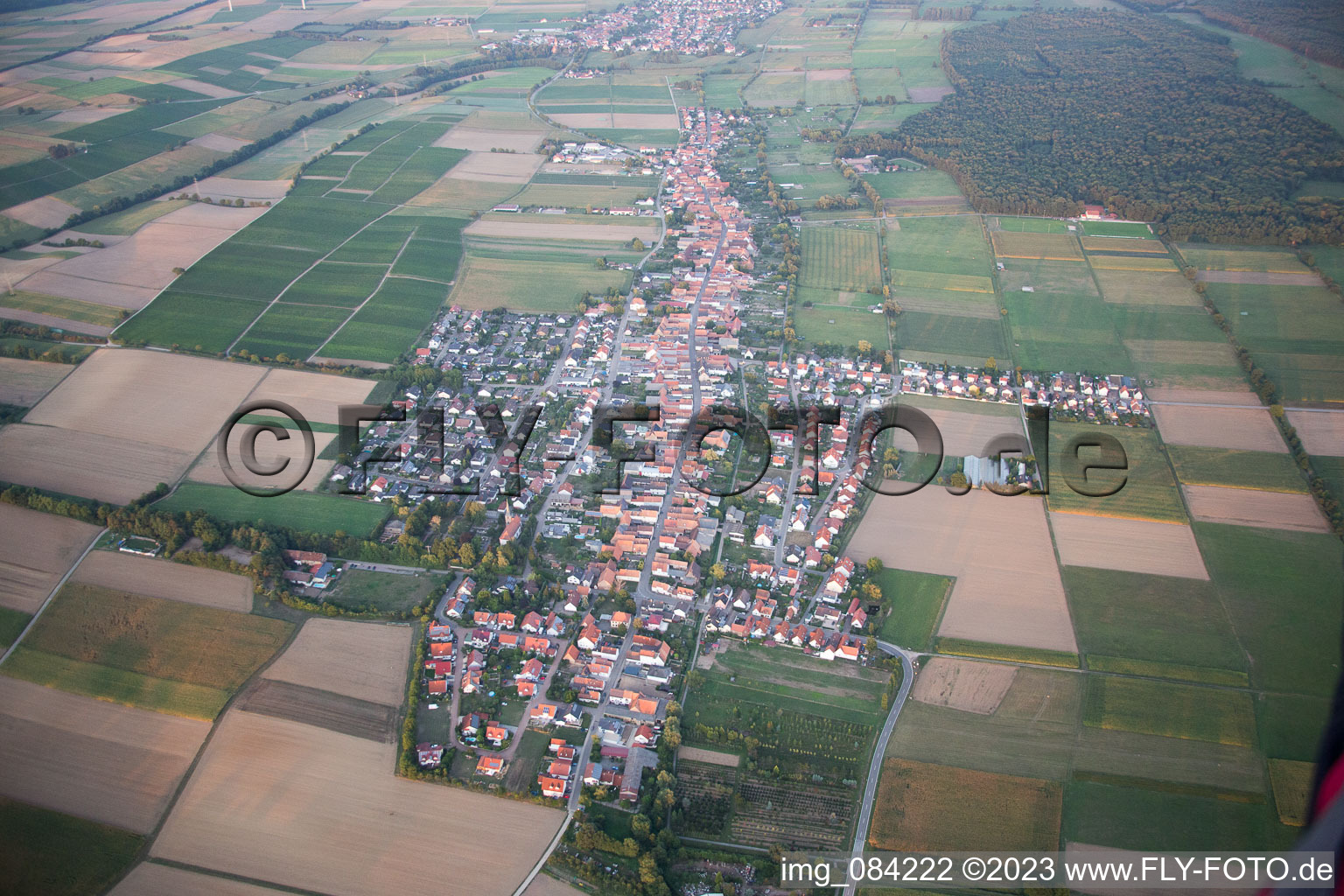 District Schaidt in Wörth am Rhein in the state Rhineland-Palatinate, Germany seen from above