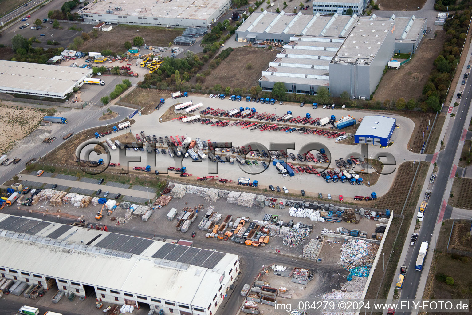 Drone recording of Industrial area Im Langgewan, forwarding company Kube & Kubenz in Worms in the state Rhineland-Palatinate, Germany