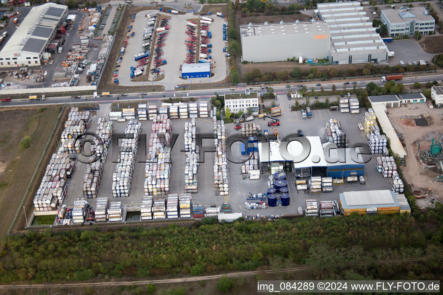 Aerial photograpy of Industrial area Im Langgewan, forwarding company Kube & Kubenz in Worms in the state Rhineland-Palatinate, Germany