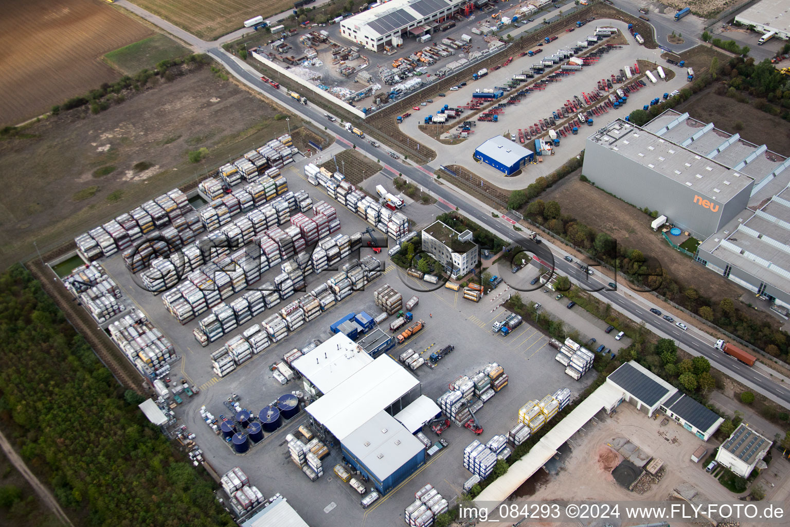 Industrial area Im Langgewan, forwarding company Kube & Kubenz in Worms in the state Rhineland-Palatinate, Germany out of the air