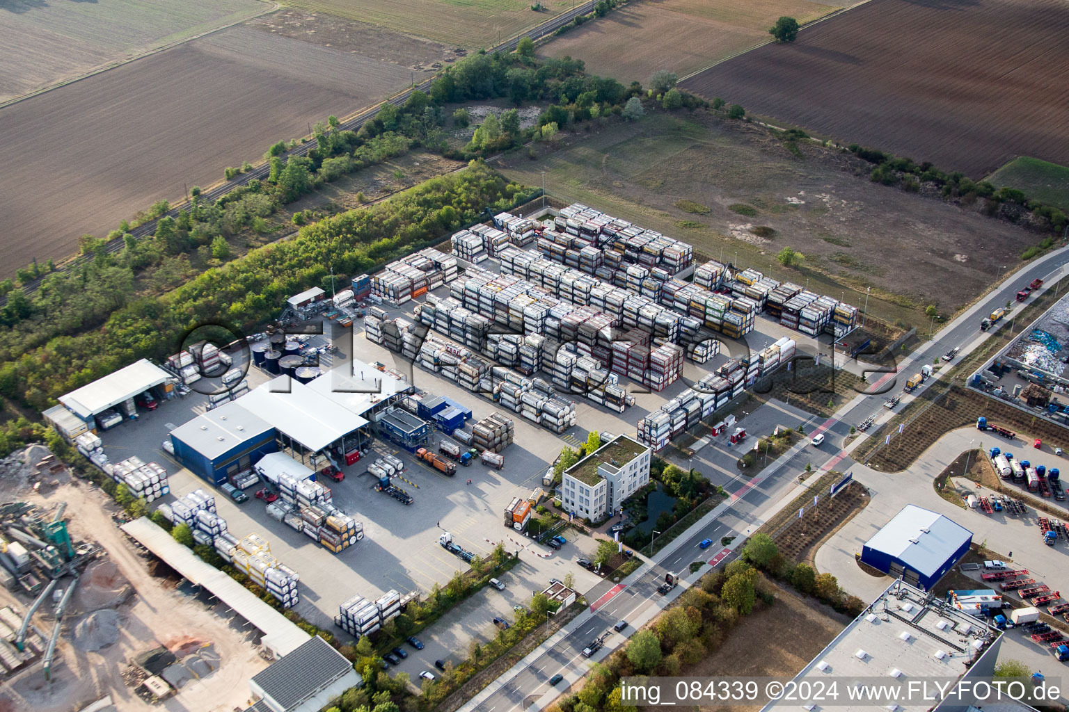 Warehouses and forwarding building Kube & Kubenz in Worms in the state Rhineland-Palatinate, Germany seen from above