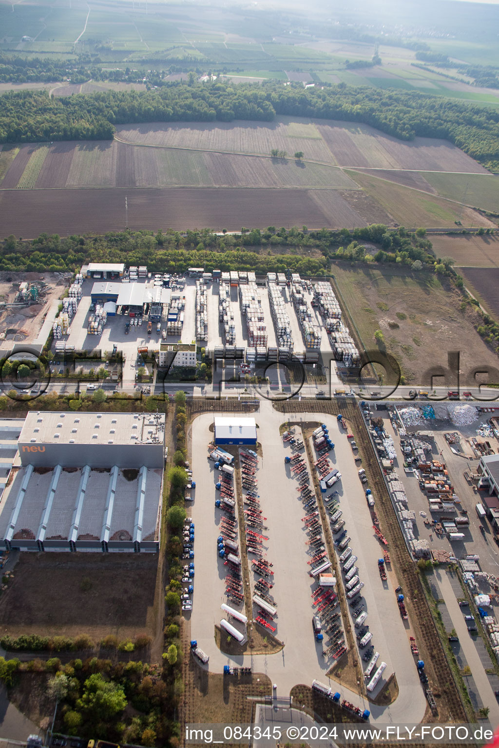 Drone recording of Industrial area Im Langgewan, forwarding company Kube & Kubenz in Worms in the state Rhineland-Palatinate, Germany