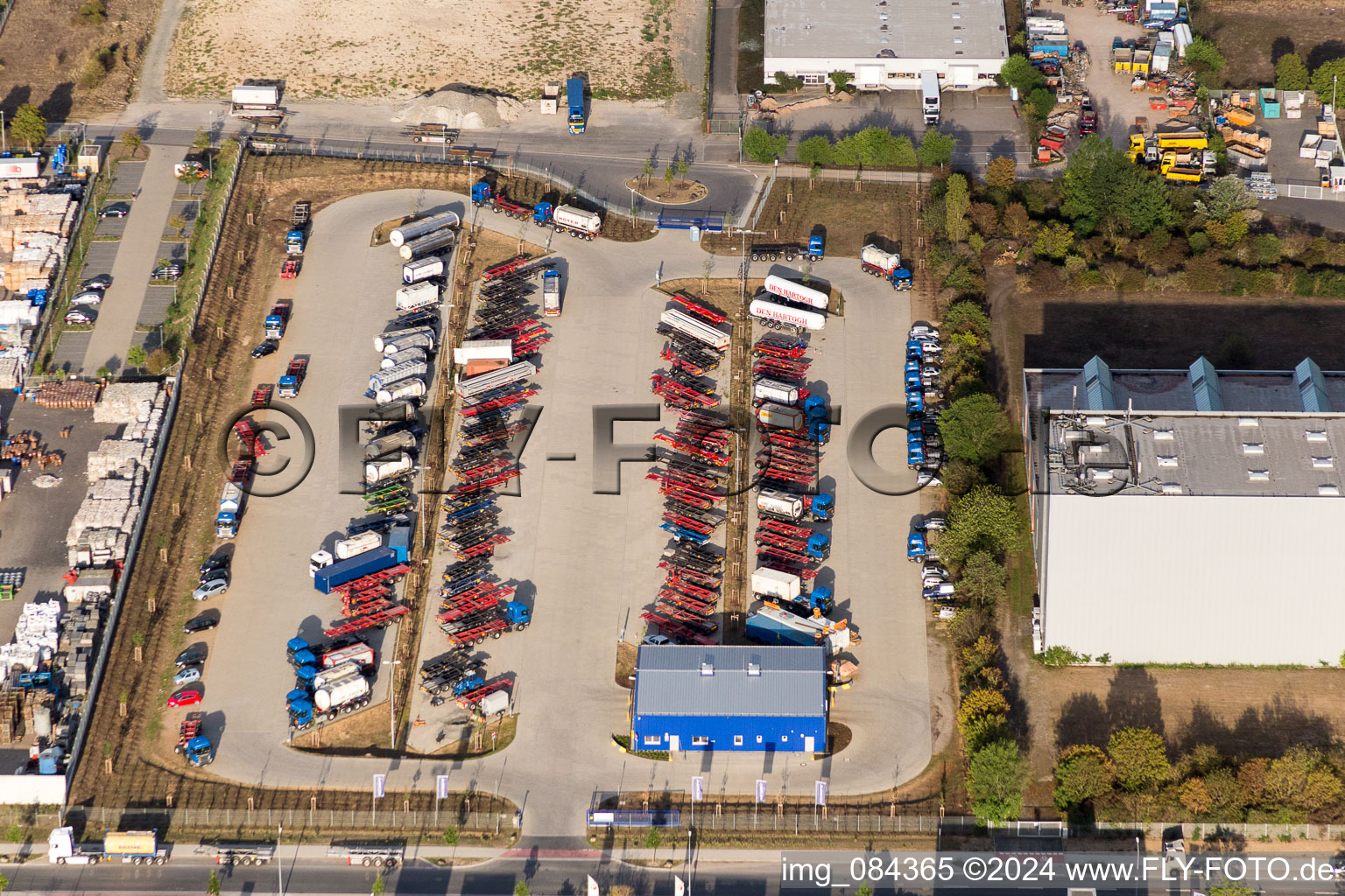 Aerial view of Distribution center on the site of Spedition Kube & Kubenz in teh industrial district Im Langgewann in Worms in the state Rhineland-Palatinate, Germany