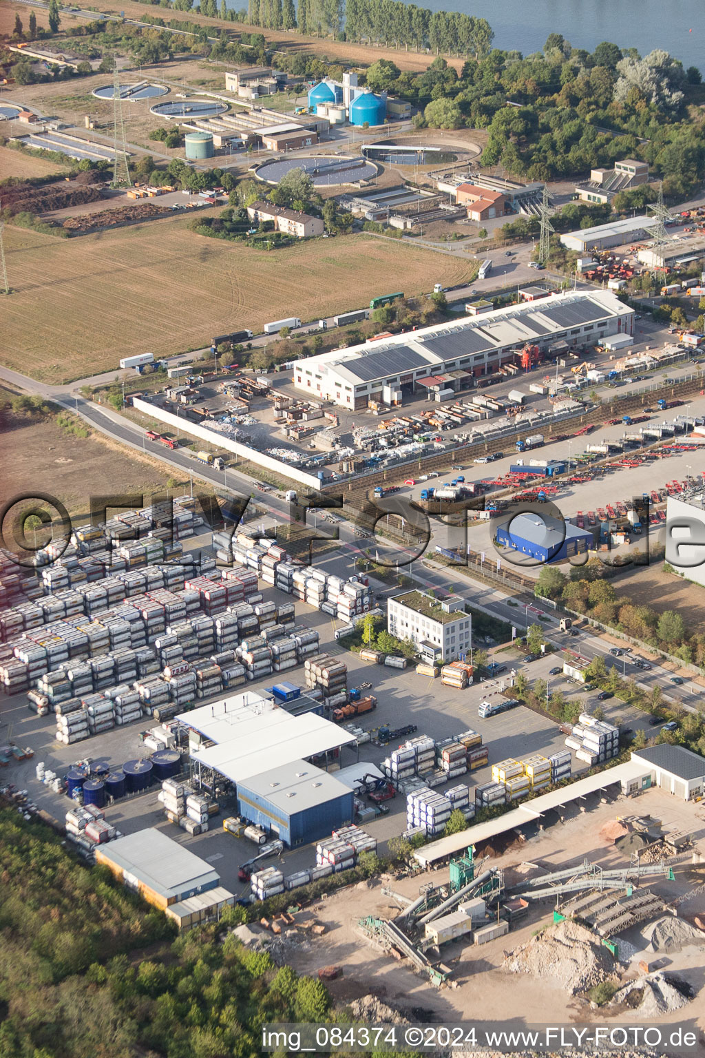 Drone image of Industrial area Im Langgewan, forwarding company Kube & Kubenz in Worms in the state Rhineland-Palatinate, Germany