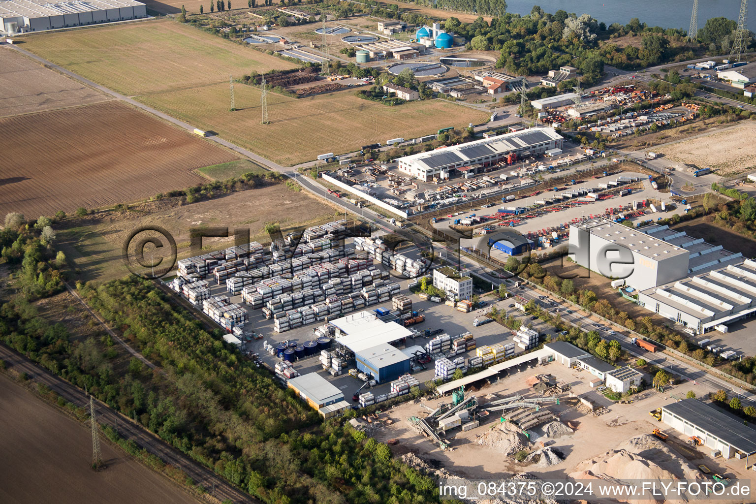 Industrial area Im Langgewan, forwarding company Kube & Kubenz in Worms in the state Rhineland-Palatinate, Germany from the drone perspective