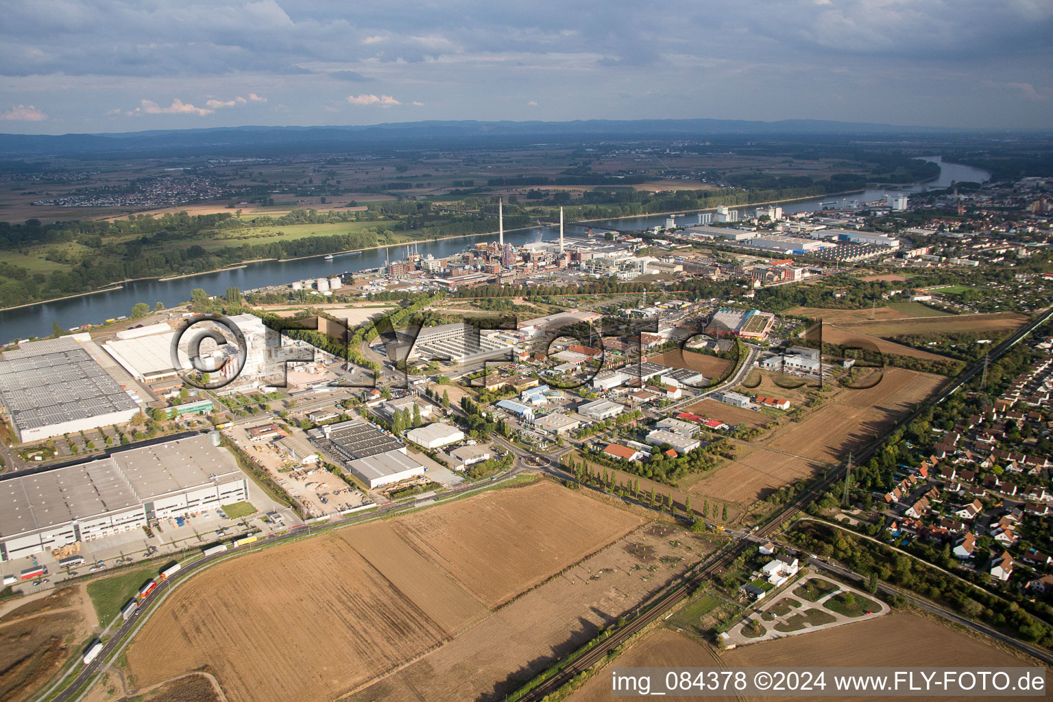 Industrial area North on the Rhine in Worms in the state Rhineland-Palatinate, Germany from a drone