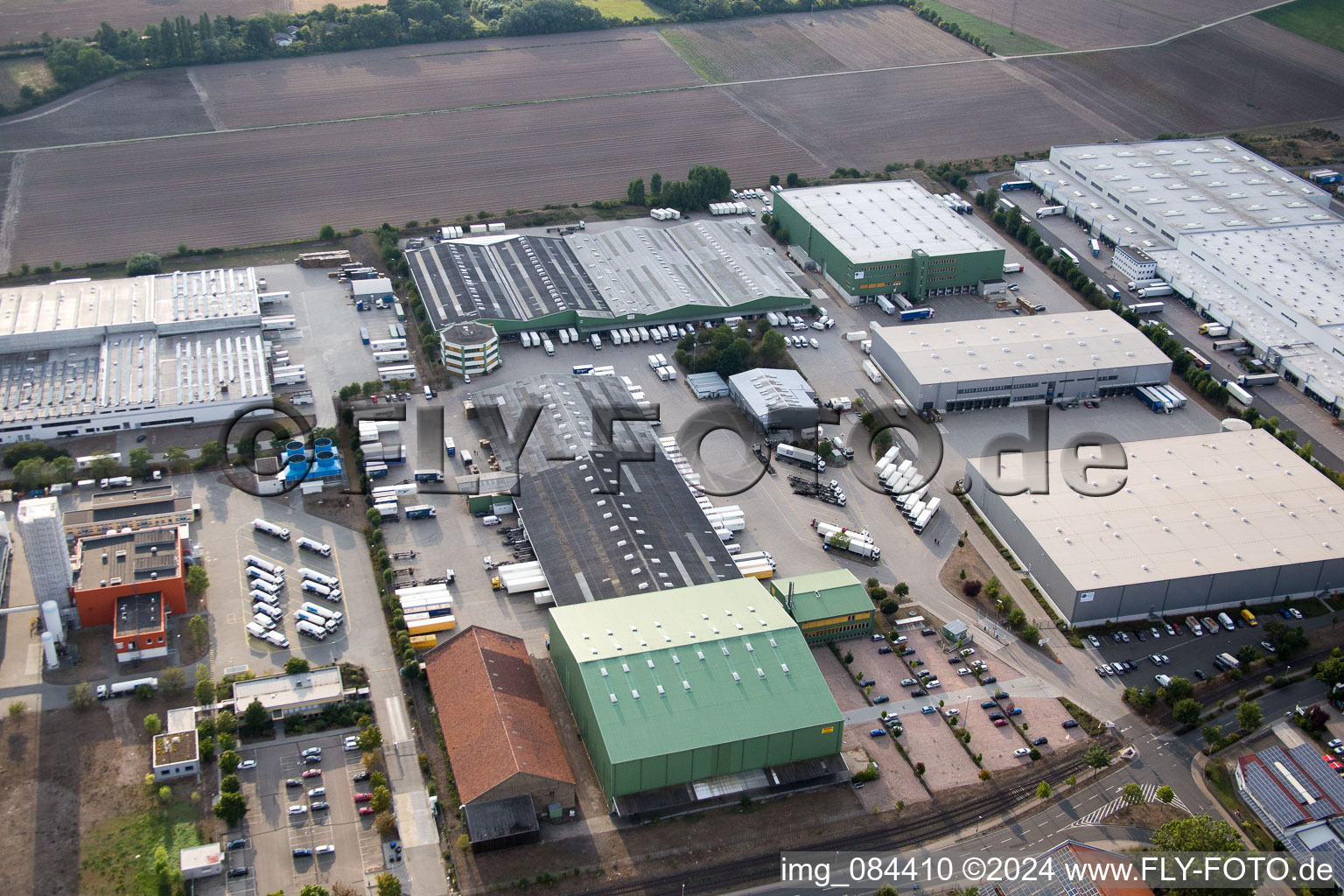 Industrial area North on the Rhine in the district Rheindürkheim in Worms in the state Rhineland-Palatinate, Germany