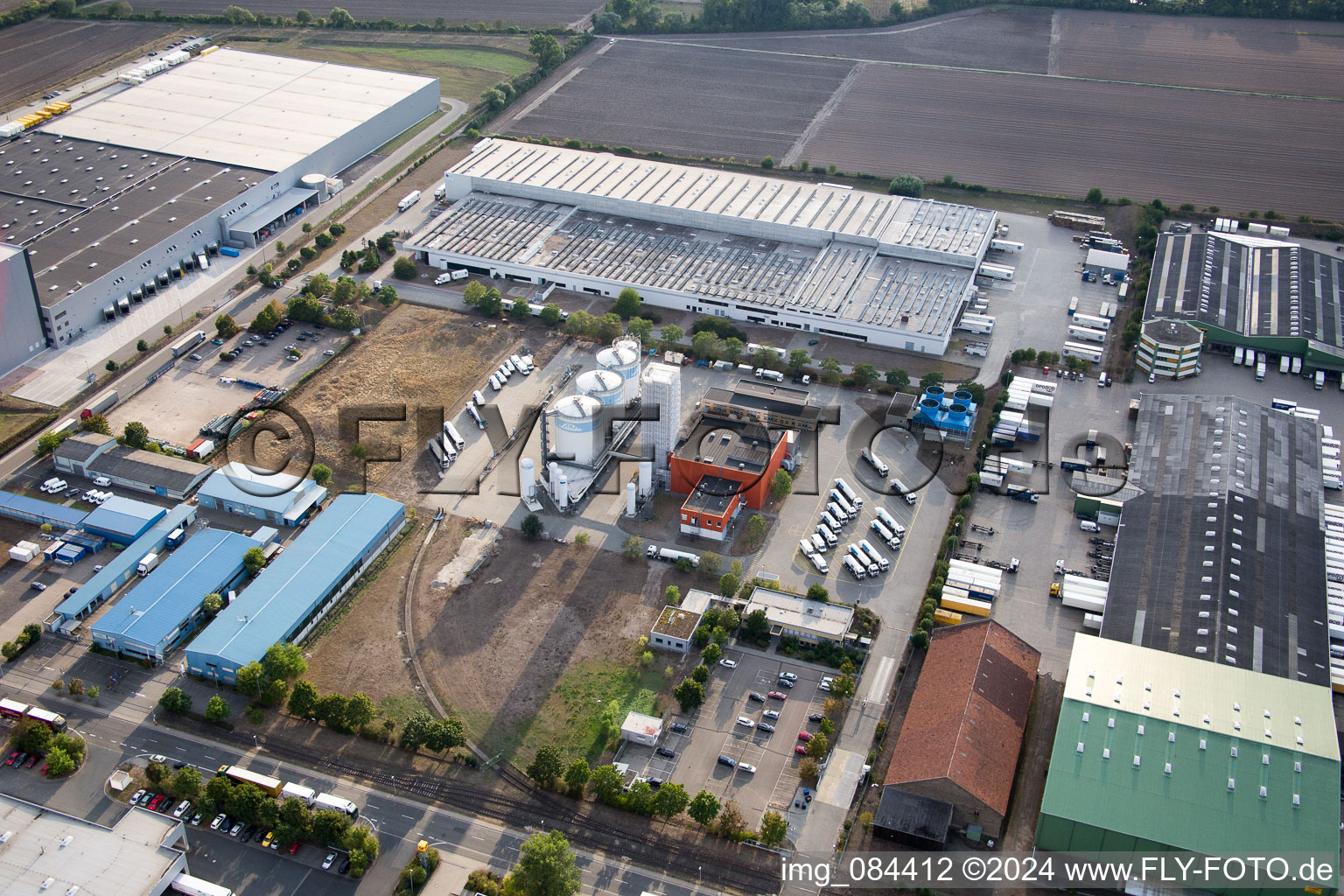 Aerial photograpy of Industrial area North on the Rhine in the district Rheindürkheim in Worms in the state Rhineland-Palatinate, Germany