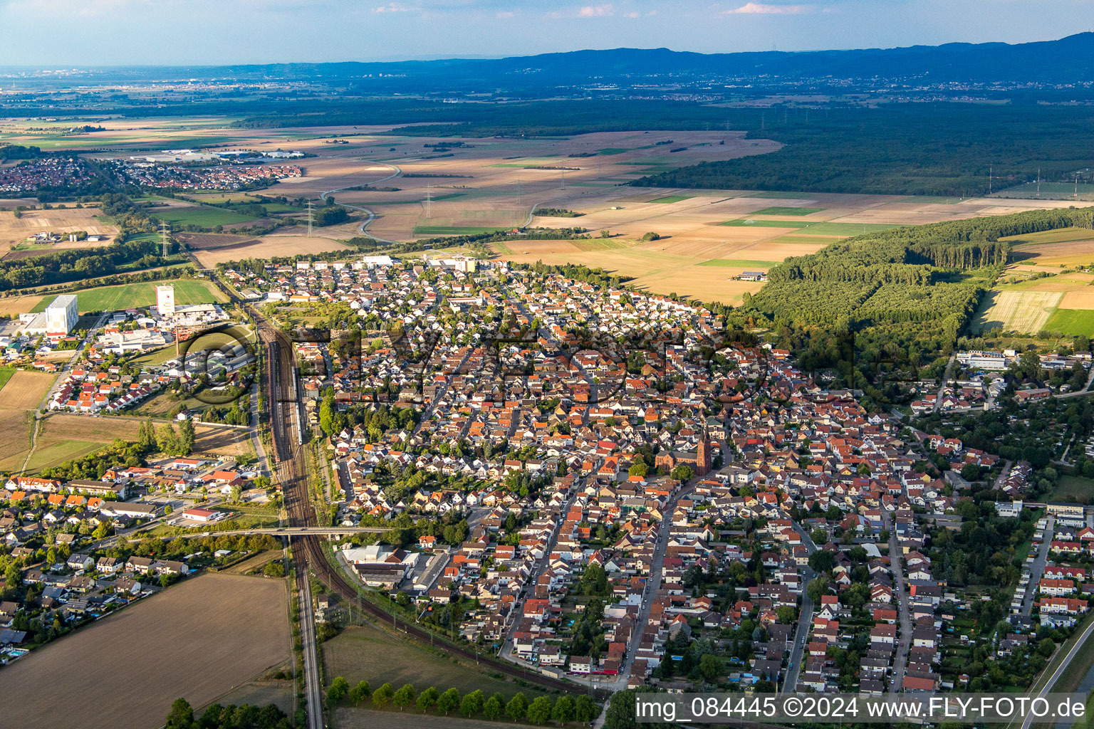 Aerial photograpy of Town View of the streets and houses of the residential areas in Biblis in the state Hesse