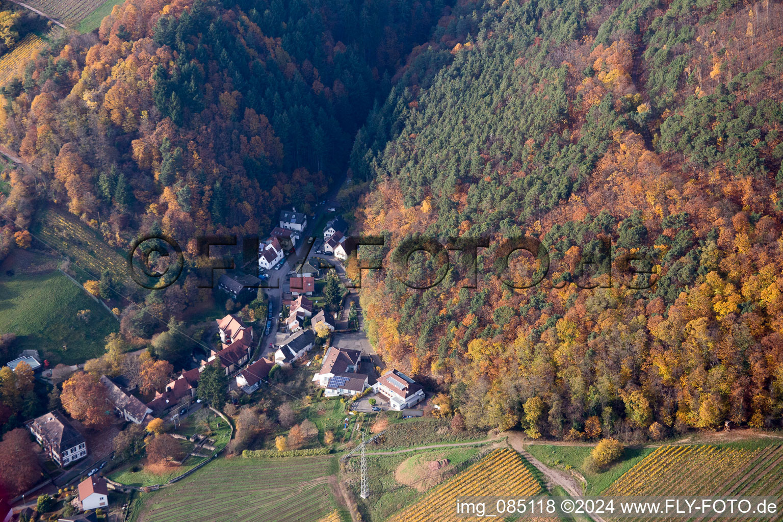 Oblique view of Albersweiler in the state Rhineland-Palatinate, Germany