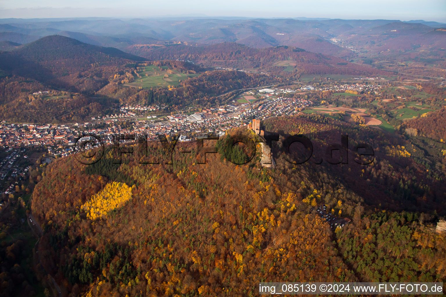 Oblique view of Trifels Castle in the district Bindersbach in Annweiler am Trifels in the state Rhineland-Palatinate, Germany