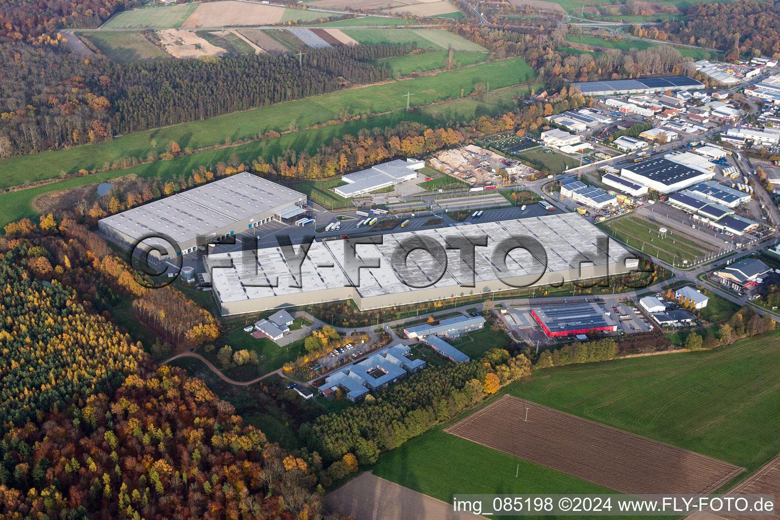 Industrial estate and company settlement Horst with Friedrich Zufall GmbH & Co. KG Internationale Spedition in the district Minderslachen in Kandel in the state Rhineland-Palatinate, Germany