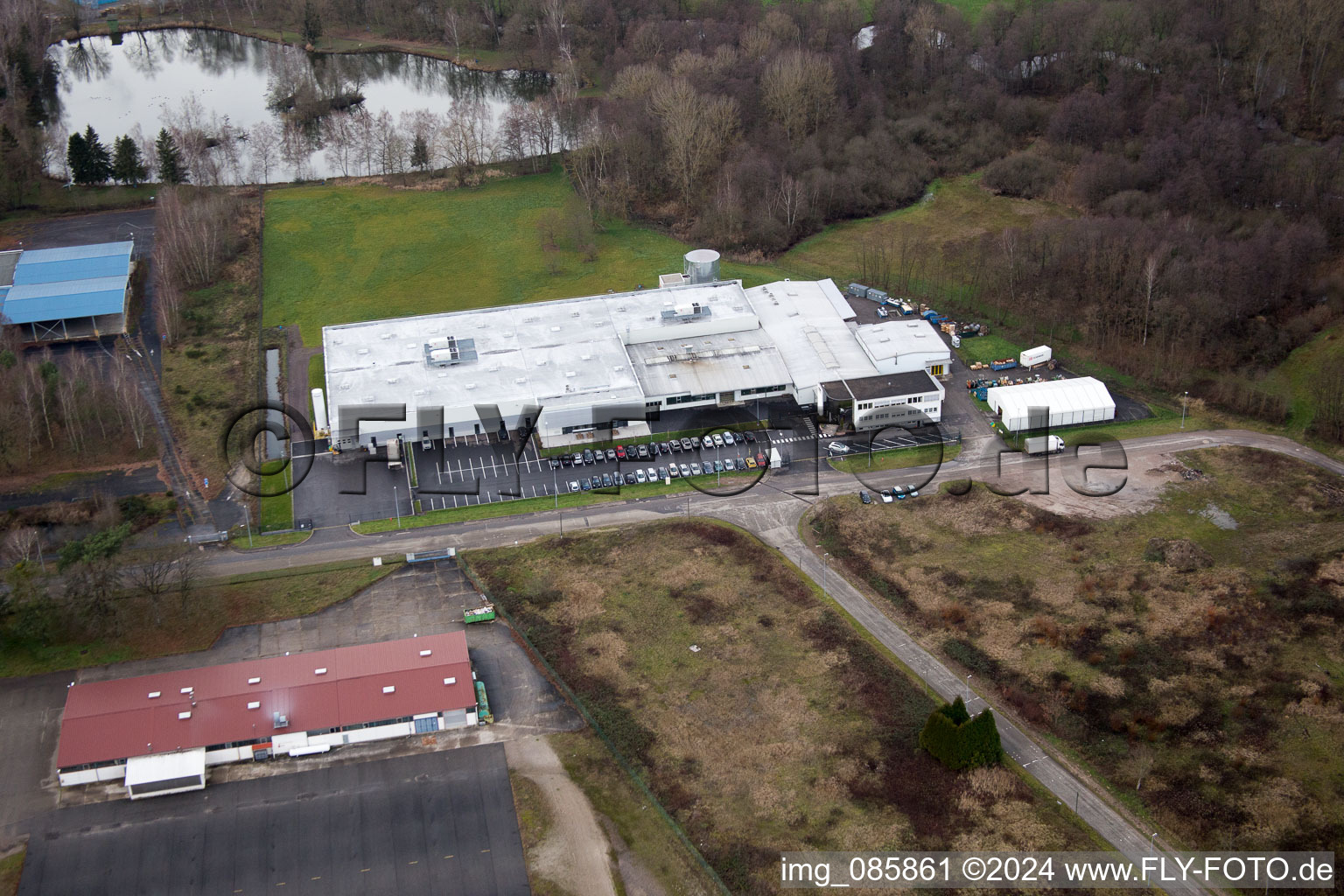 Aerial photograpy of Parker Hannifin Manufacturing in the district Altenstadt in Wissembourg in the state Bas-Rhin, France