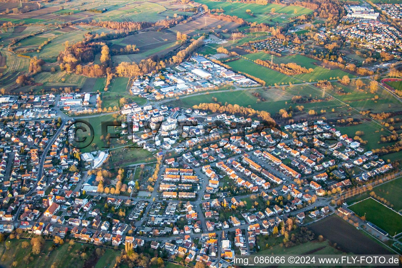 From the south in the district Würmersheim in Durmersheim in the state Baden-Wuerttemberg, Germany