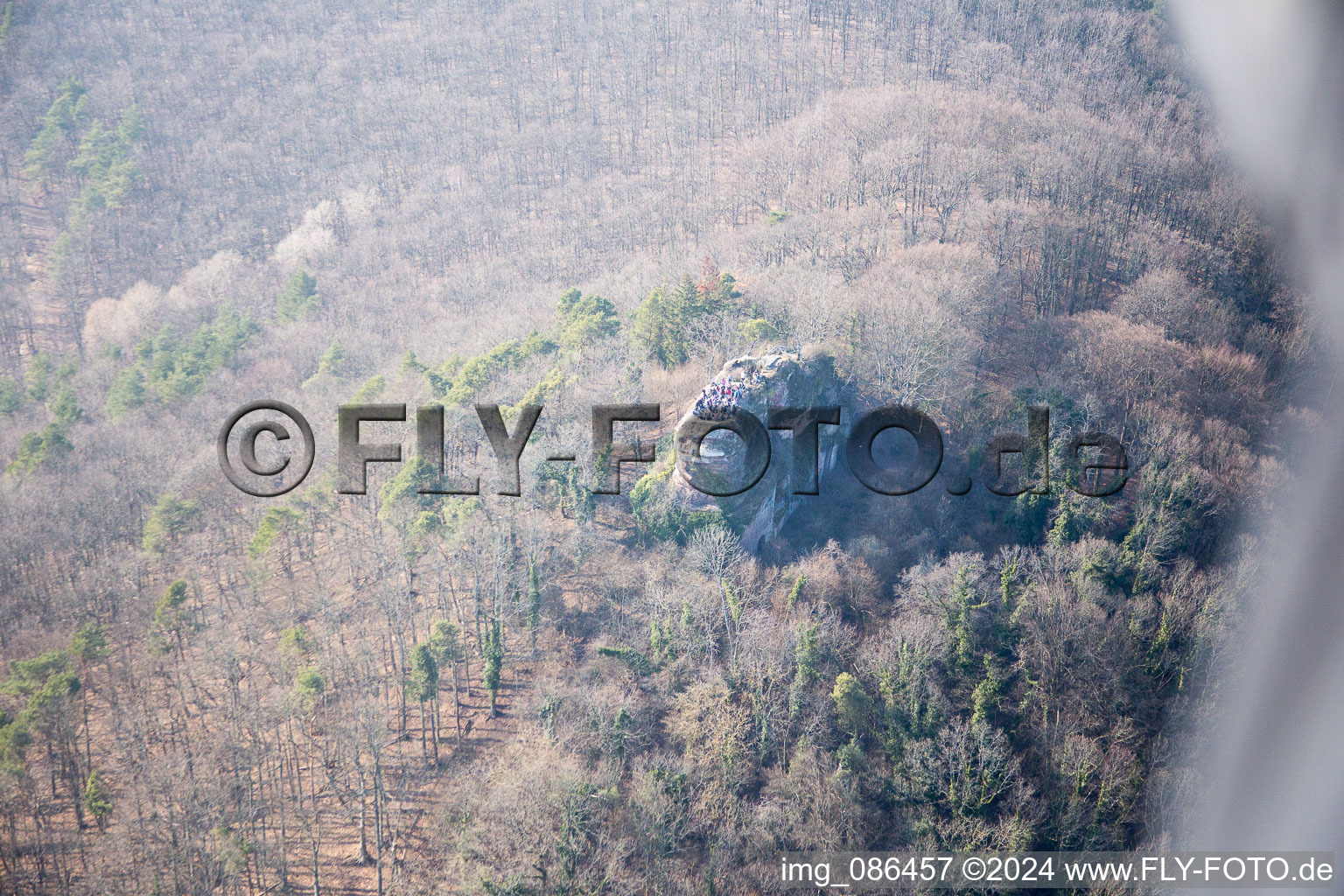 Bird's eye view of Leinsweiler in the state Rhineland-Palatinate, Germany