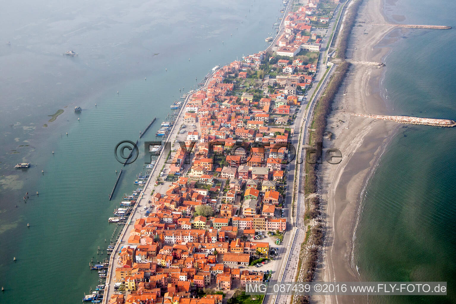 Settlement area in the district Pellestrina in Venedig in Venetien, Italy from the plane