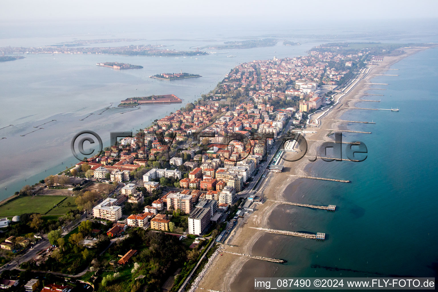 Residential house development on the peninsula Lido von Venedig in the district Lido-Pellestrina in Lido in Veneto, Italy