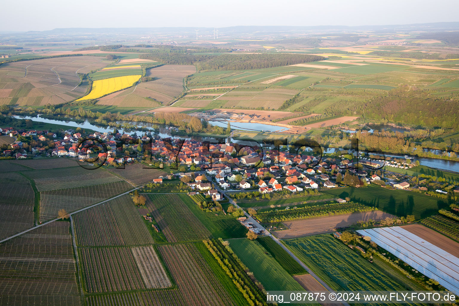 Village on the river bank areas of the Main river in the district Obereisenheim in Eisenheim in the state Bavaria