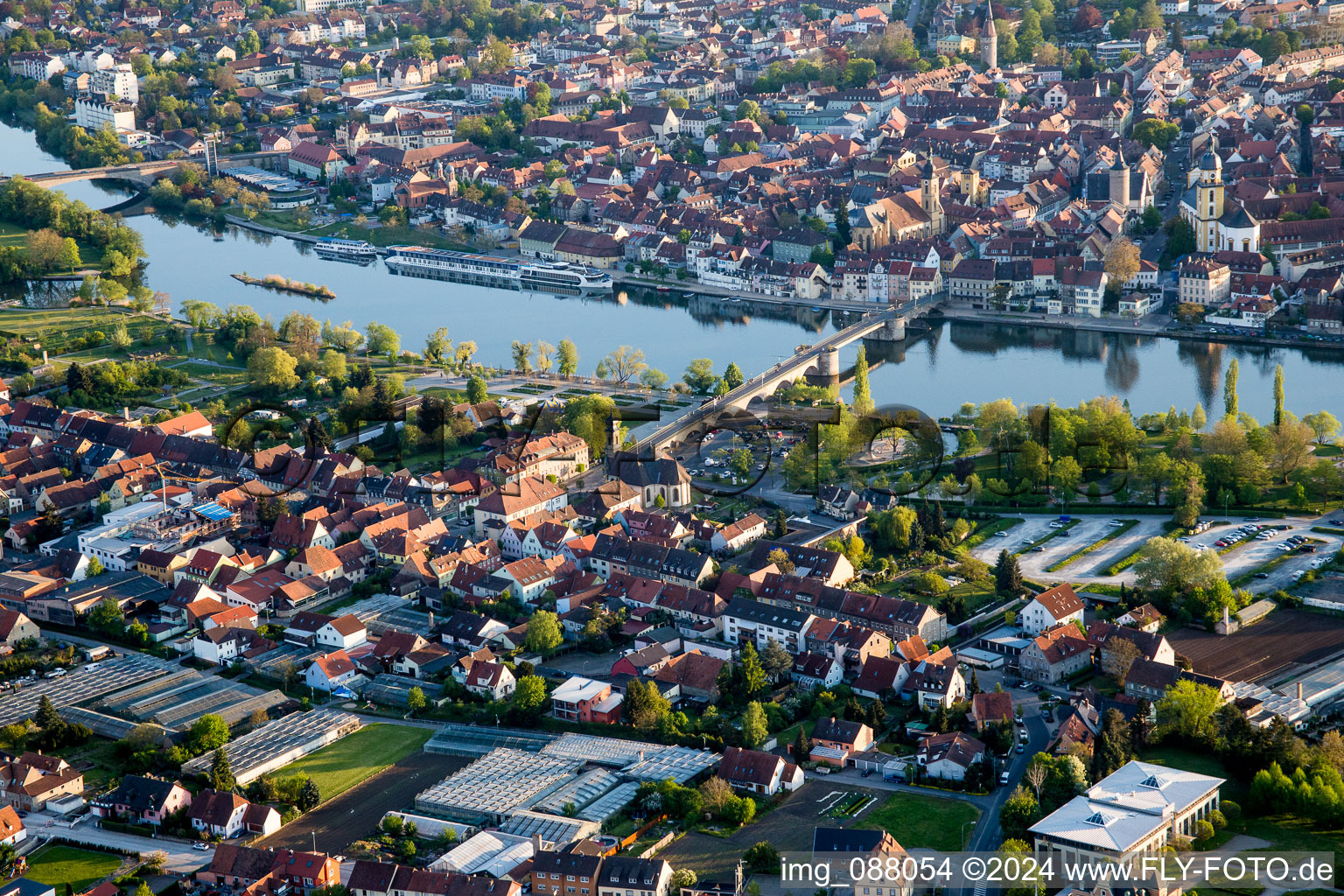 River - bridge construction ueber den Main in the district Etwashausen in Kitzingen in the state Bavaria, Germany