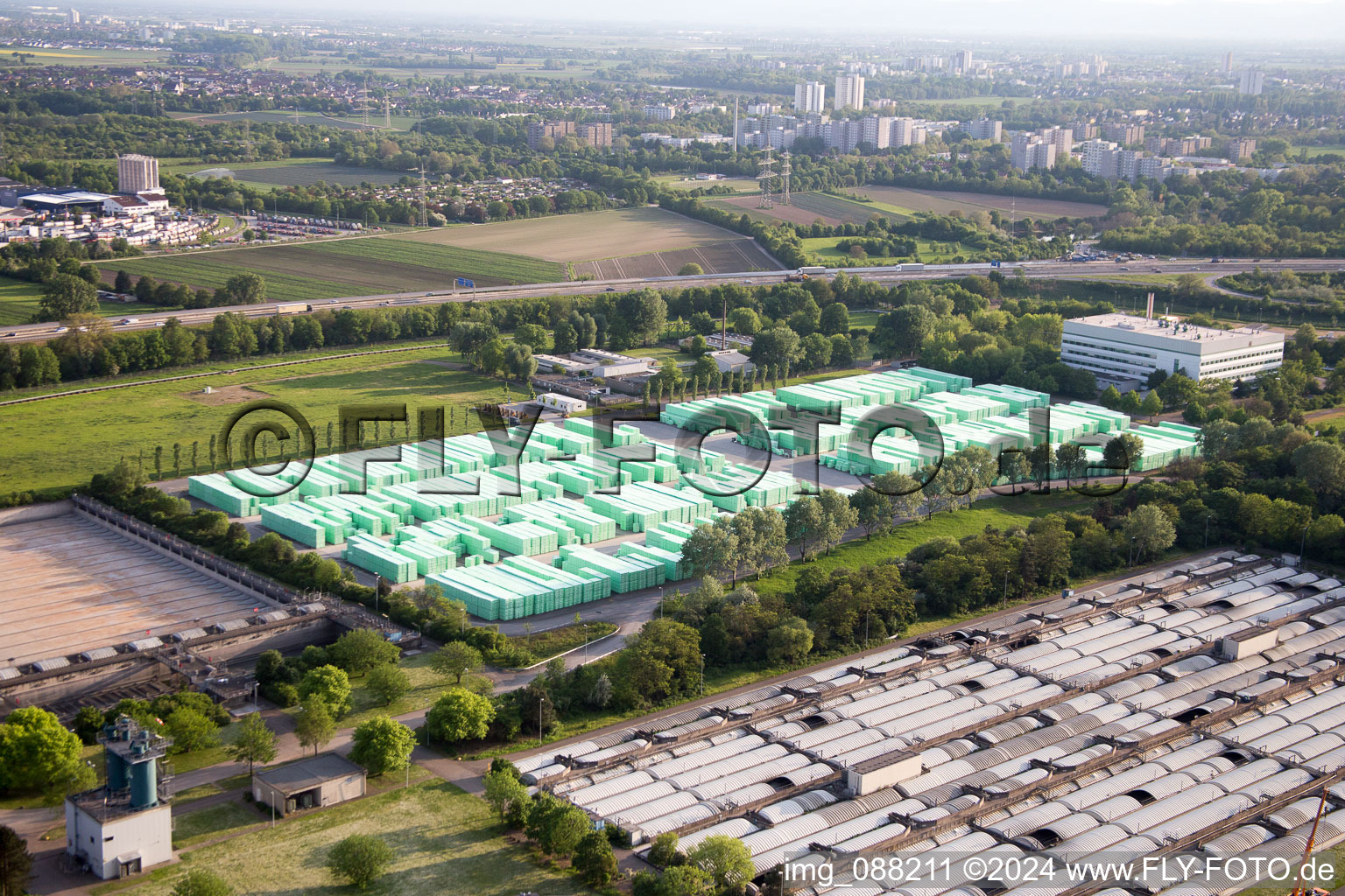 BASF sewage treatment plant in the district Mörsch in Frankenthal in the state Rhineland-Palatinate, Germany out of the air