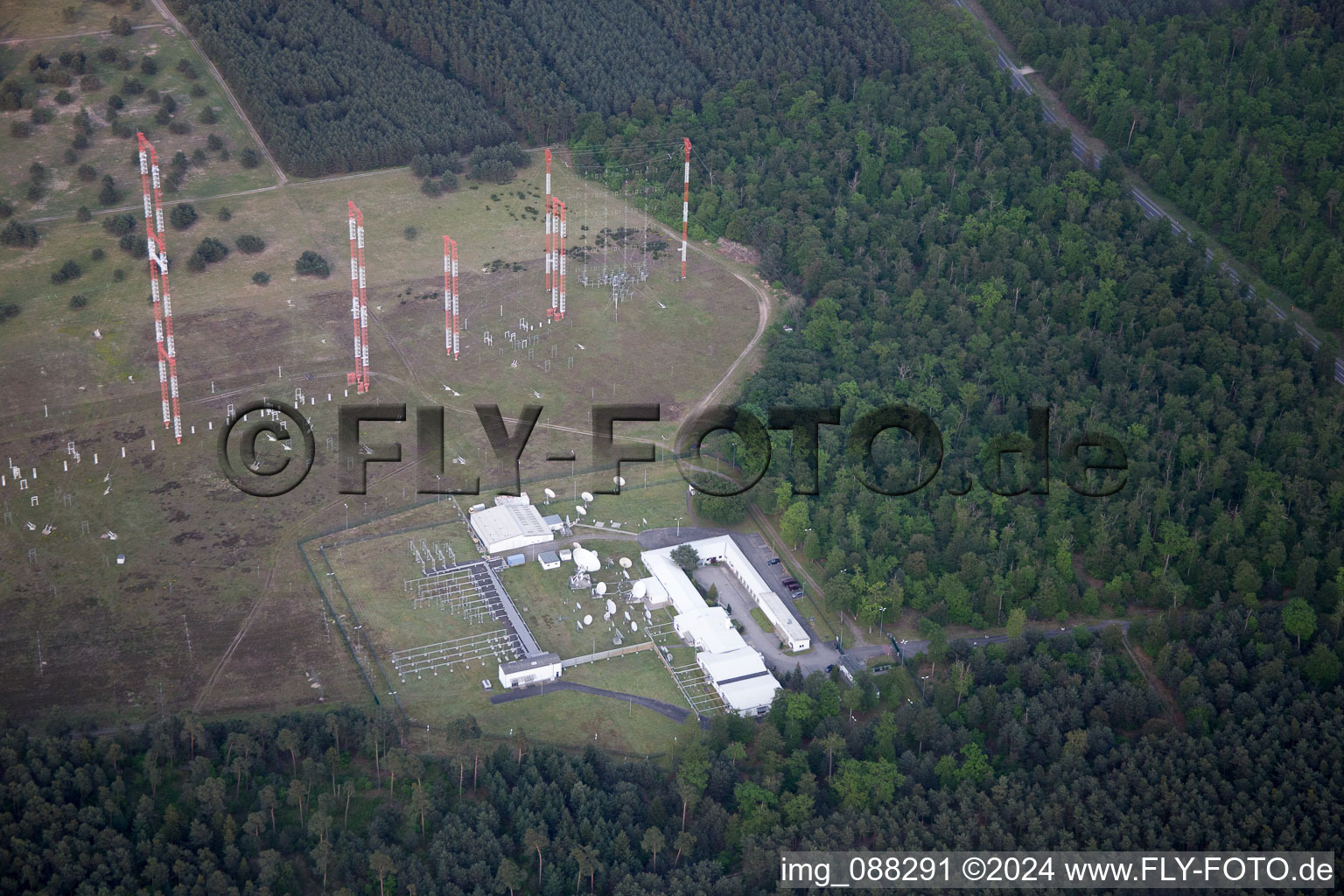 Antenna system in Lampertheim in the state Hesse, Germany