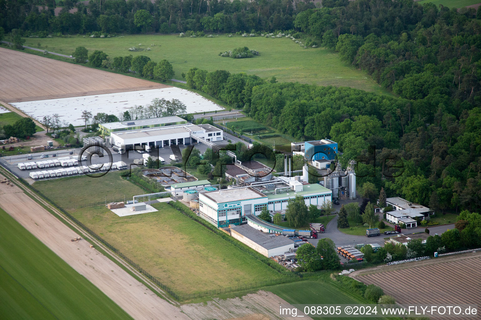 Bird's eye view of Hüttenfeld in the state Hesse, Germany