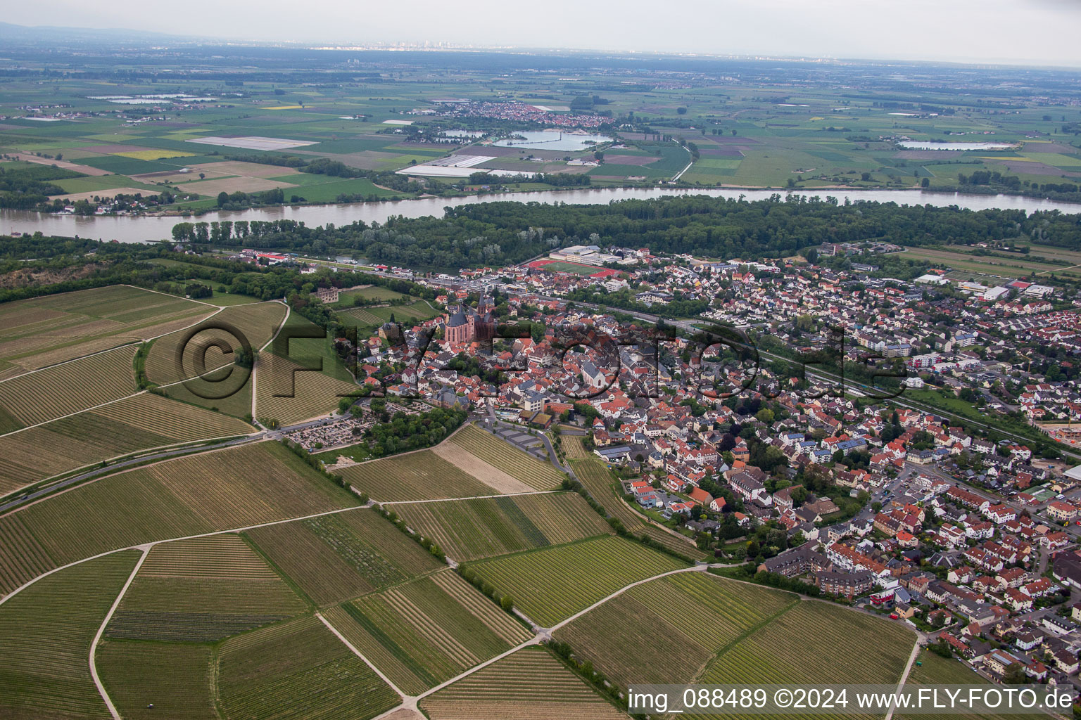 Oppenheim in the state Rhineland-Palatinate, Germany from above