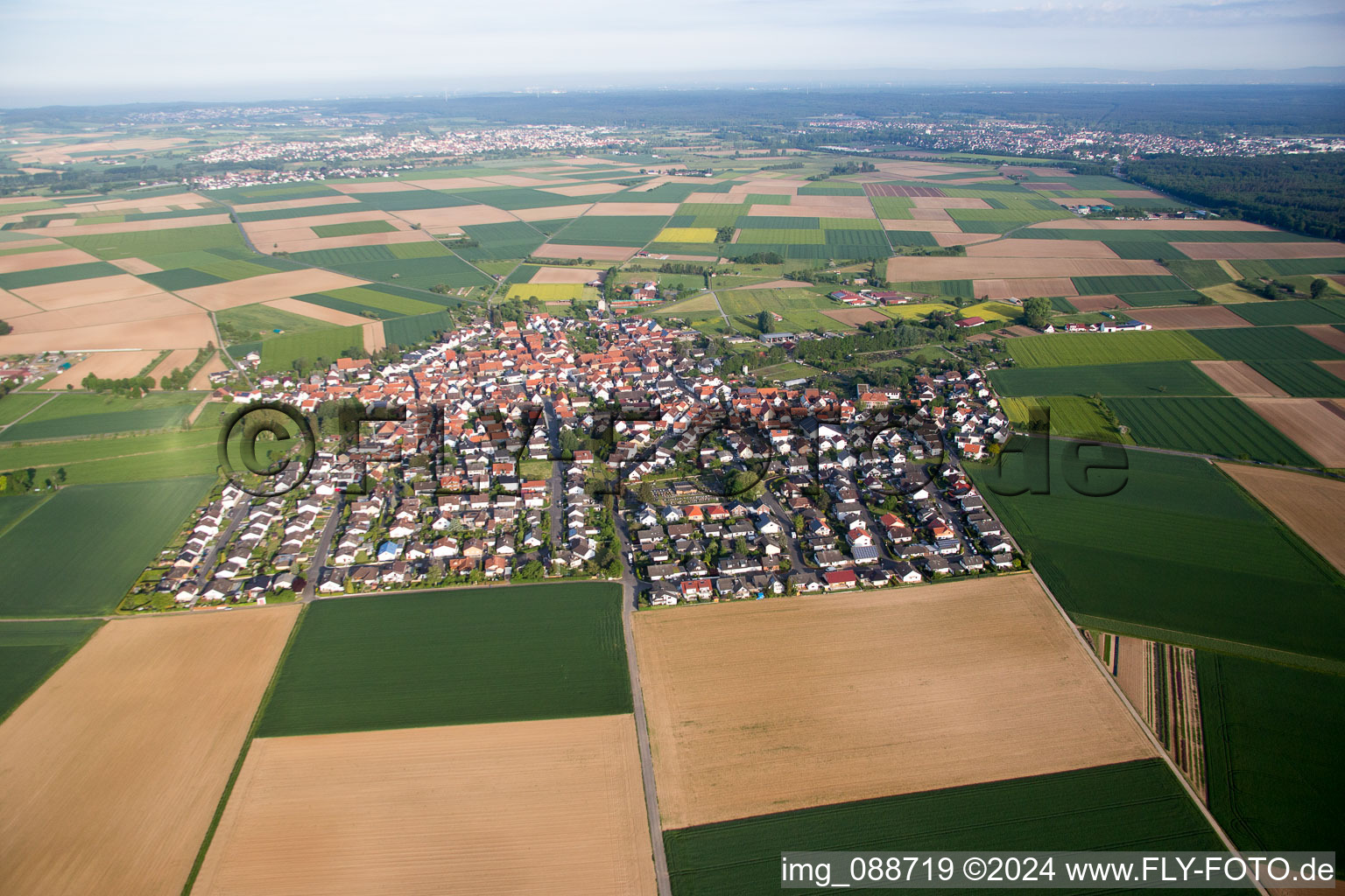 Village - view on the edge of agricultural fields and farmland in Gross-Umstadt in the state Hesse, Germany