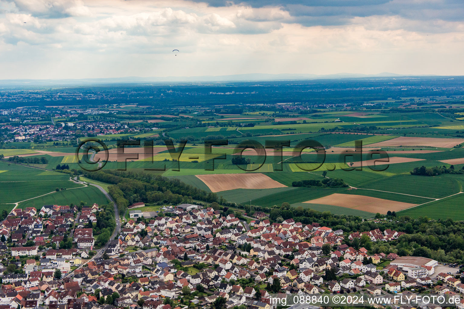 From the north in the district Ostheim in Nidderau in the state Hesse, Germany