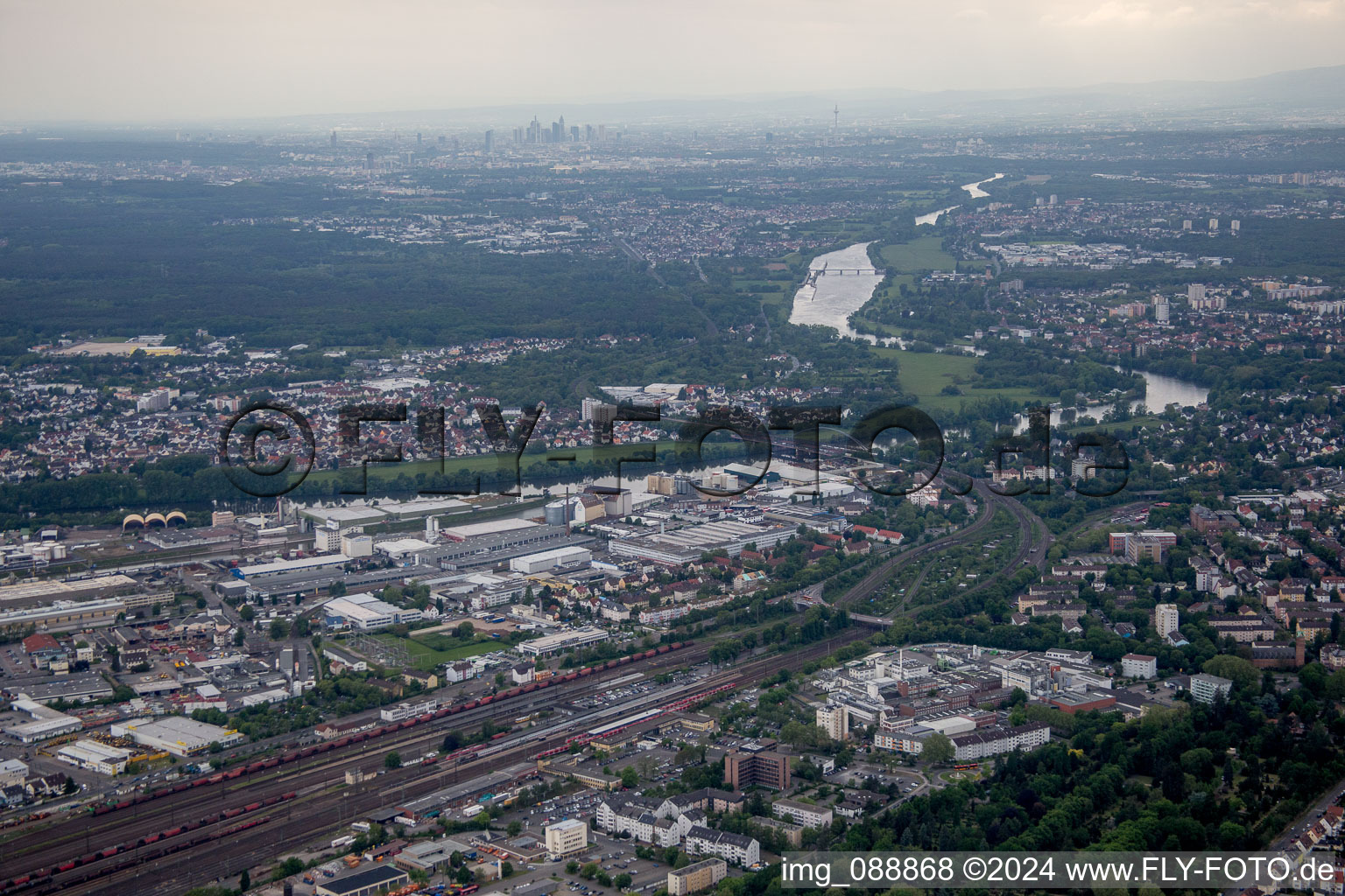 Bird's eye view of Hanau in the state Hesse, Germany