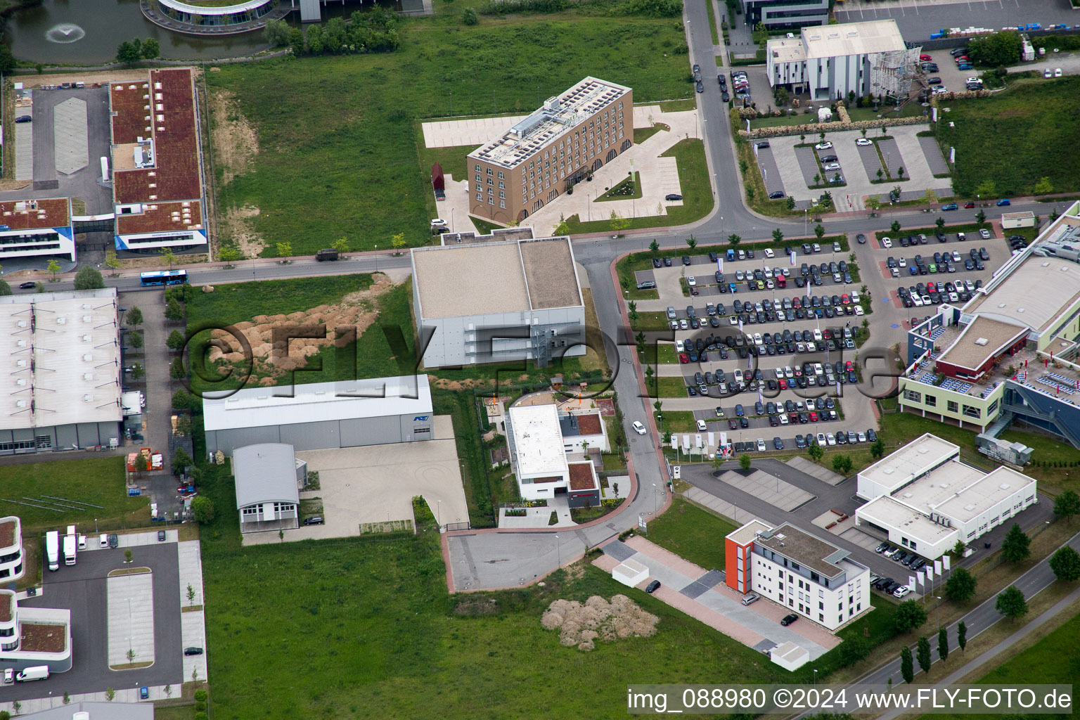 Bird's eye view of Industrial area W in Bensheim in the state Hesse, Germany