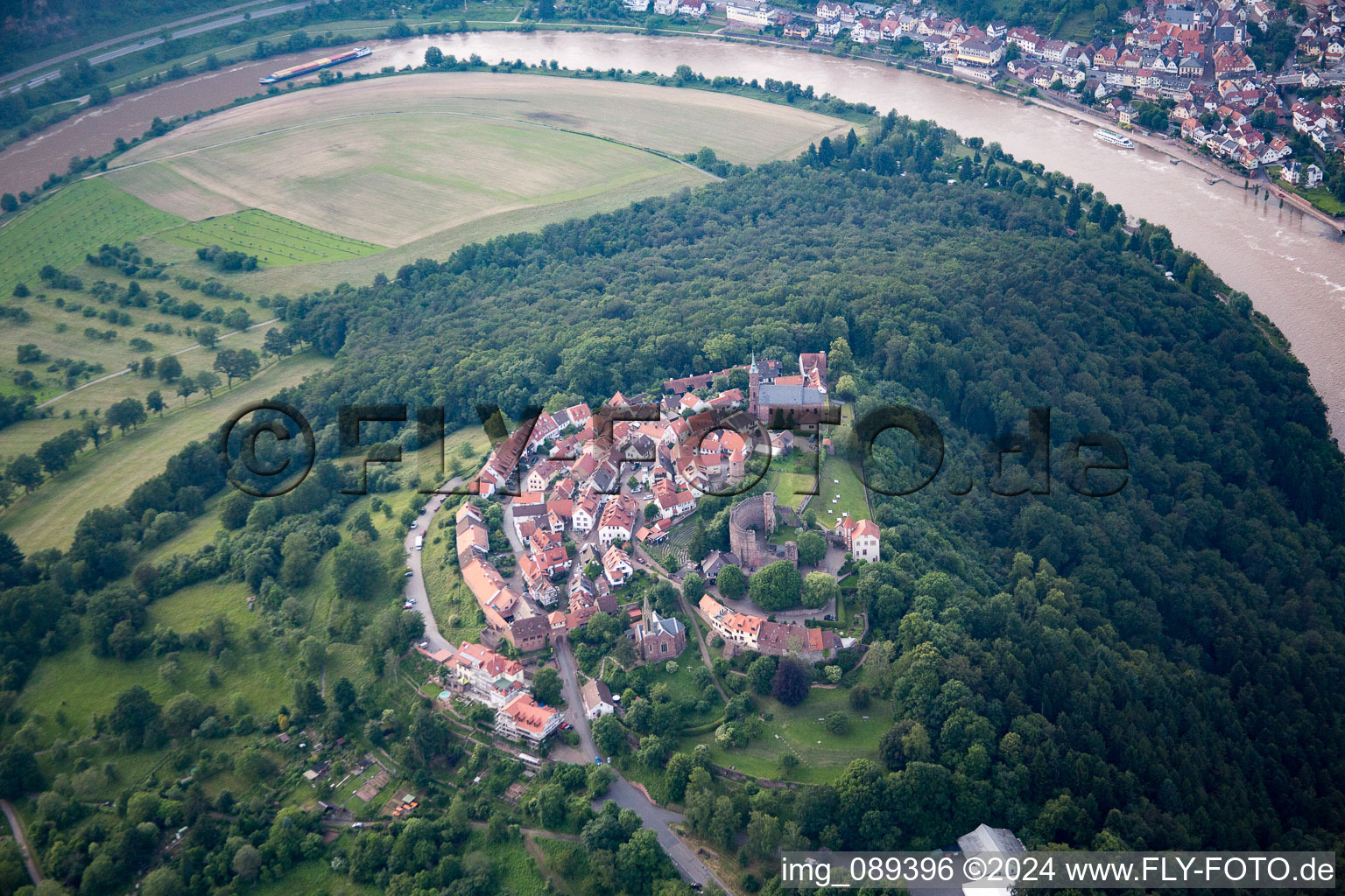 From the south in the district Dilsberg in Neckargemünd in the state Baden-Wuerttemberg, Germany