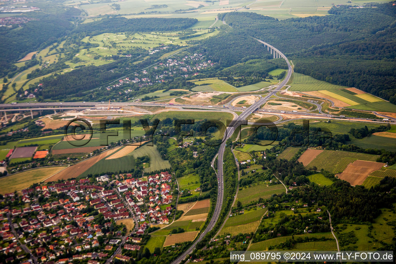 Routing and traffic lanes during the highway exit and access the motorway A 3 auf Bundesstrasse B19 in the district Heidingsfeld in Wuerzburg in the state Bavaria, Germany