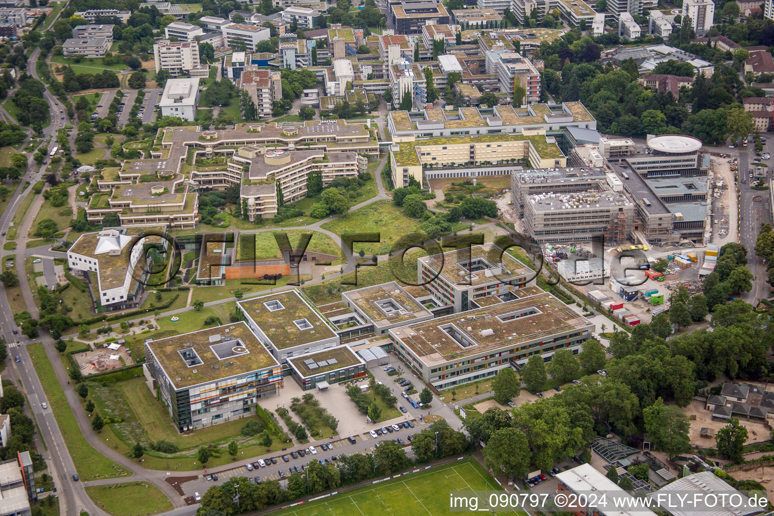 Aerial view of Handschuhsheim, Neuenheimer Feld, University Heidelberg in the district Neuenheim in Heidelberg in the state Baden-Wuerttemberg, Germany