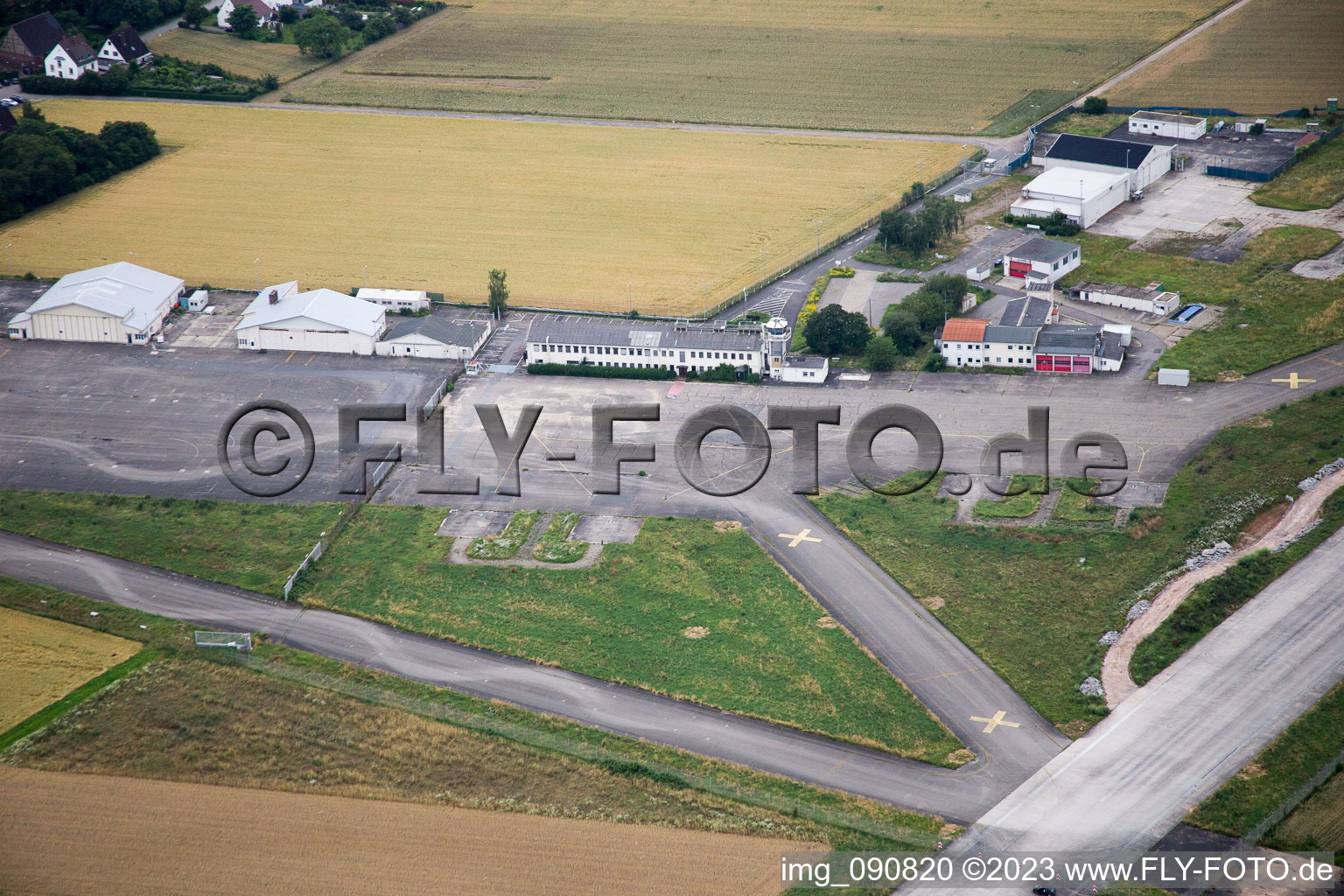 HD-Kirchheim, former American airfield in the district Patrick Henry Village in Heidelberg in the state Baden-Wuerttemberg, Germany