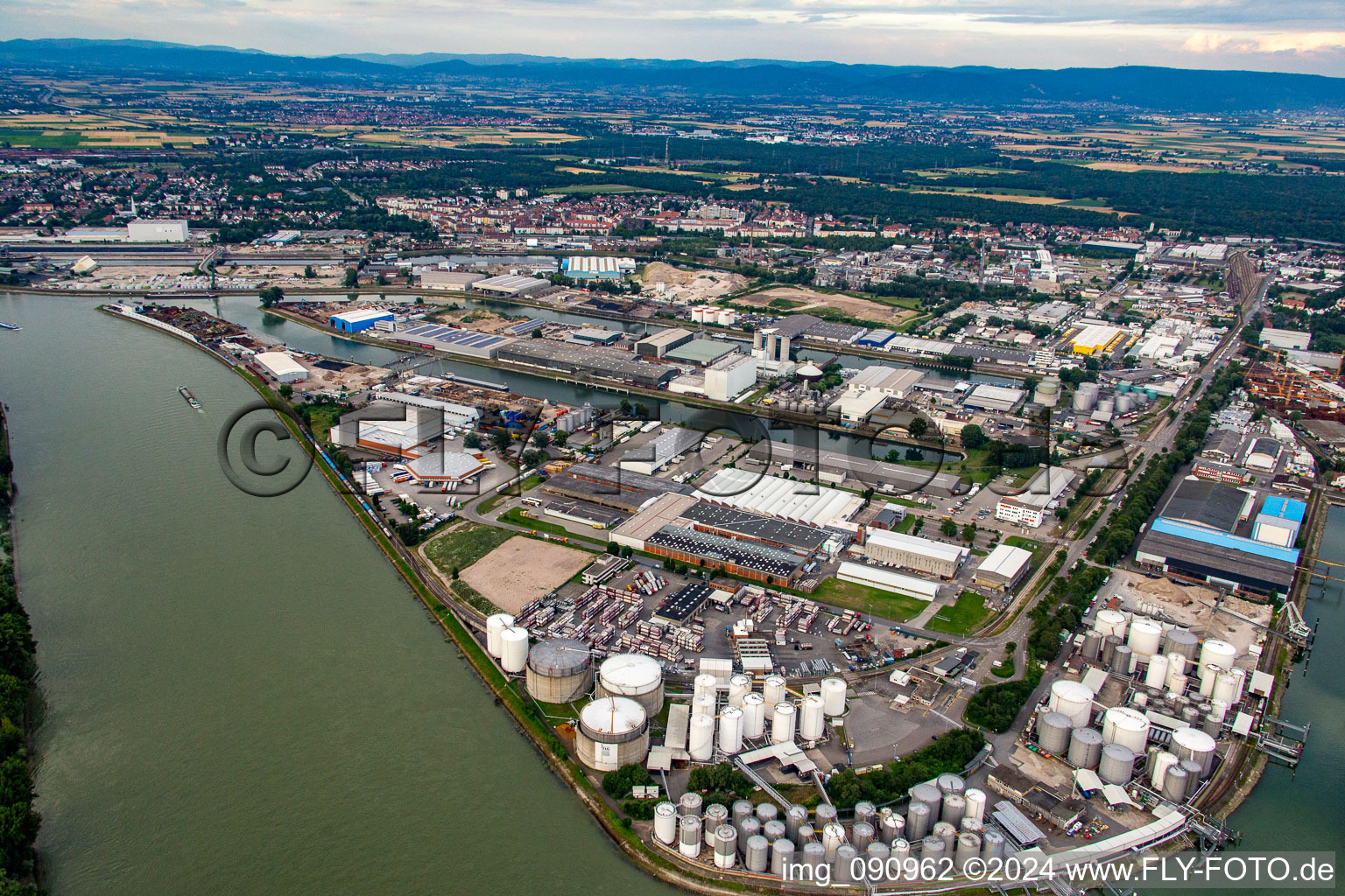 Quays and boat moorings at the port of the inland port Rheinauhafen on Rhine in the district Rheinau in Mannheim in the state Baden-Wurttemberg, Germany