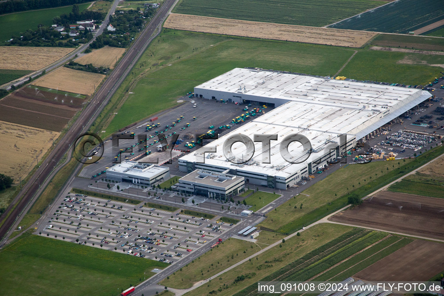 Wholesale market in the district Rheingönheim in Ludwigshafen am Rhein in the state Rhineland-Palatinate, Germany