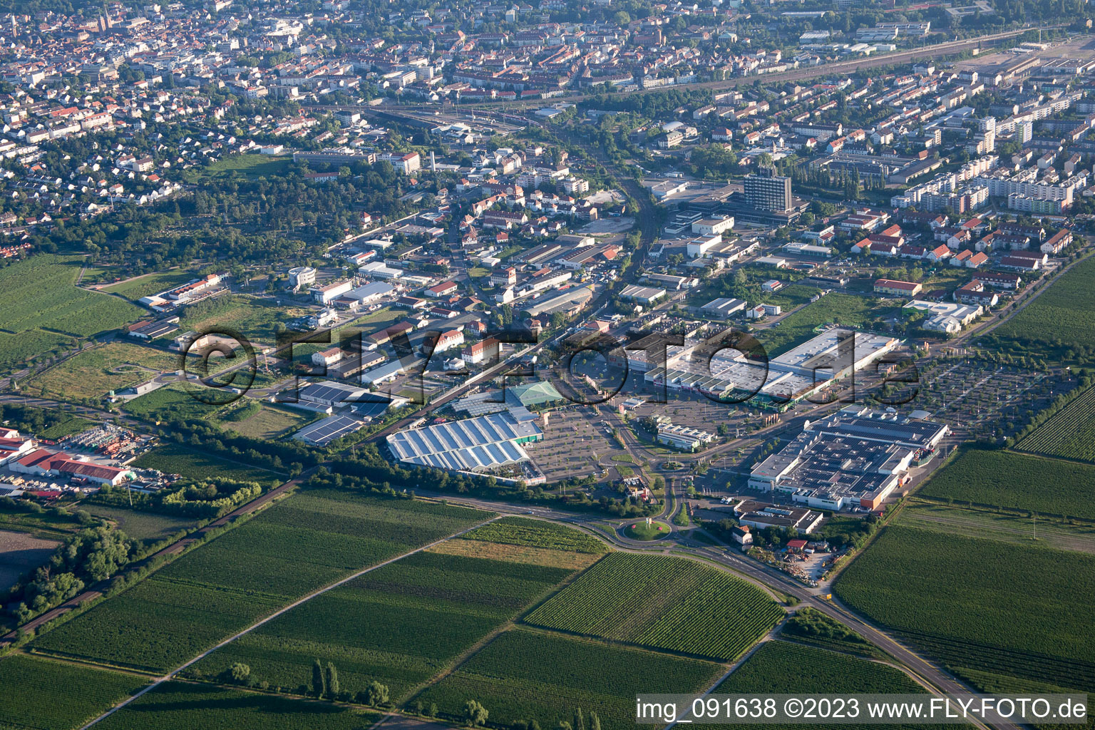 Globe Dehner in Neustadt an der Weinstraße in the state Rhineland-Palatinate, Germany