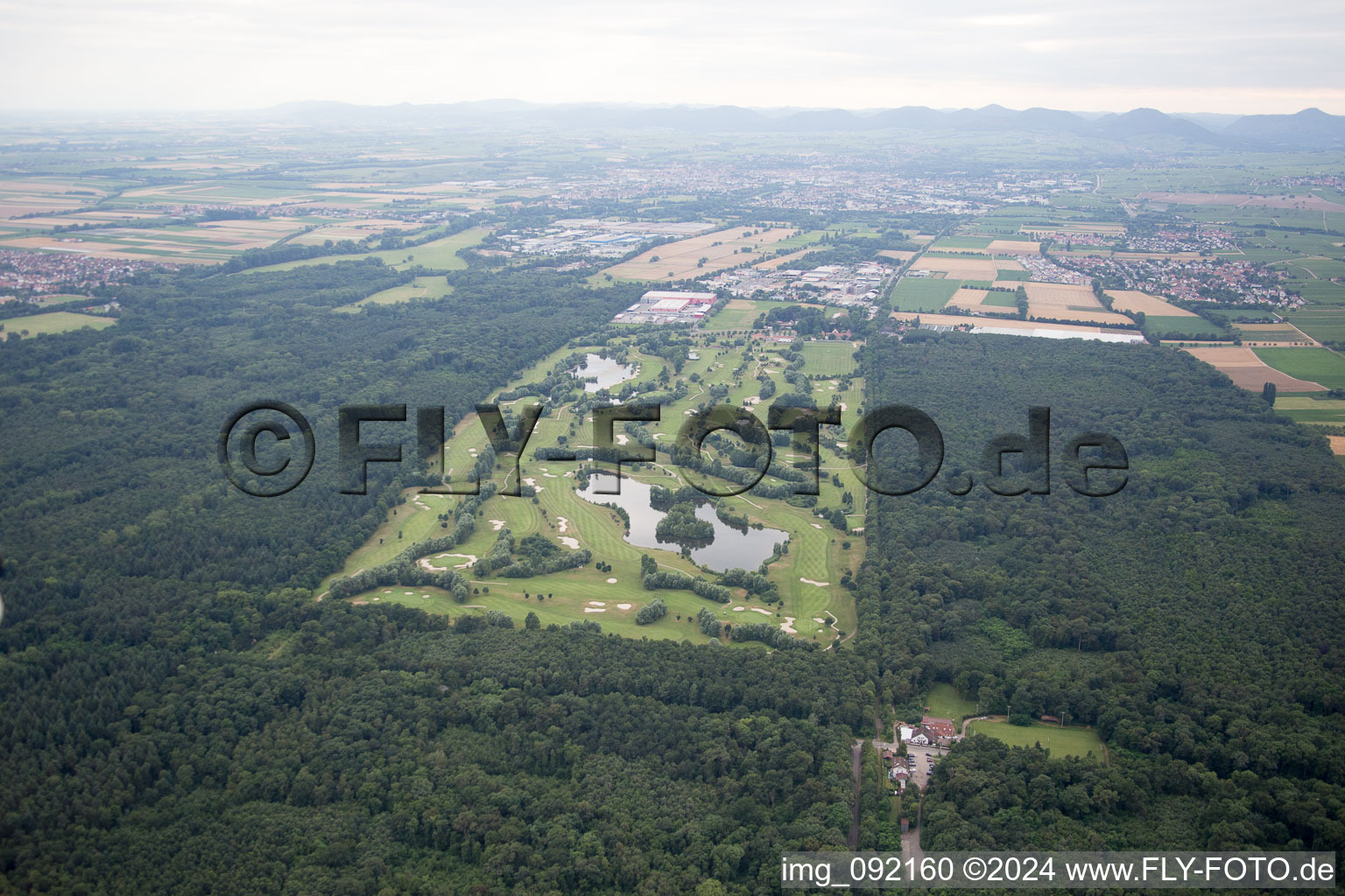 Golf in Essingen in the state Rhineland-Palatinate, Germany