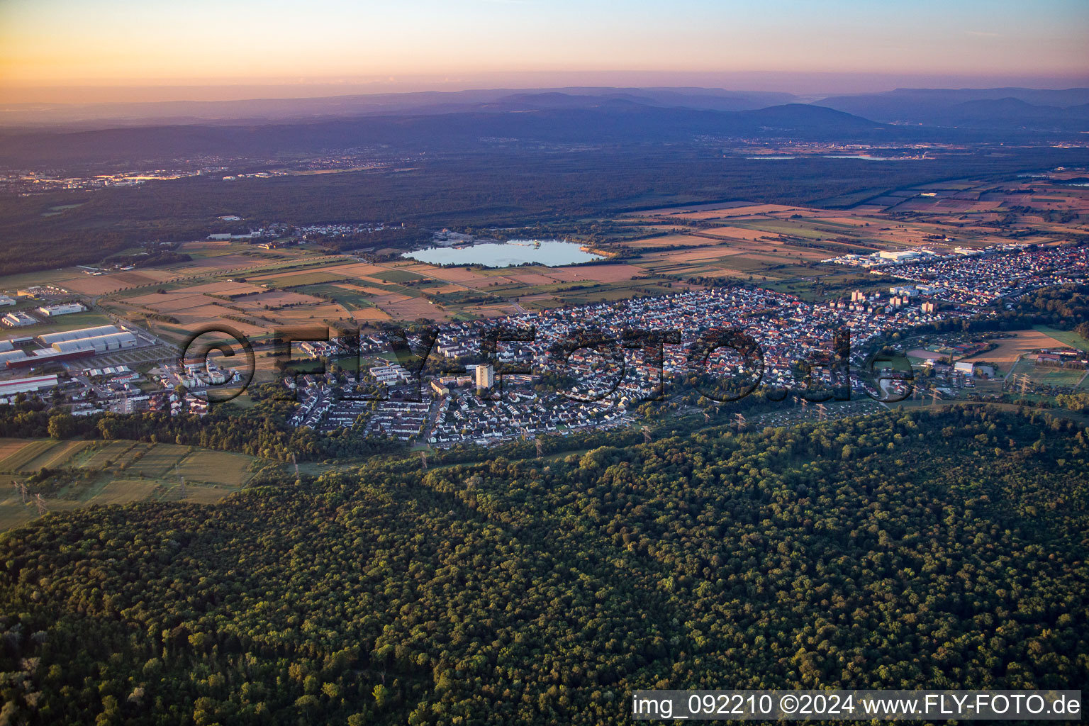 From the east in the district Forchheim in Rheinstetten in the state Baden-Wuerttemberg, Germany