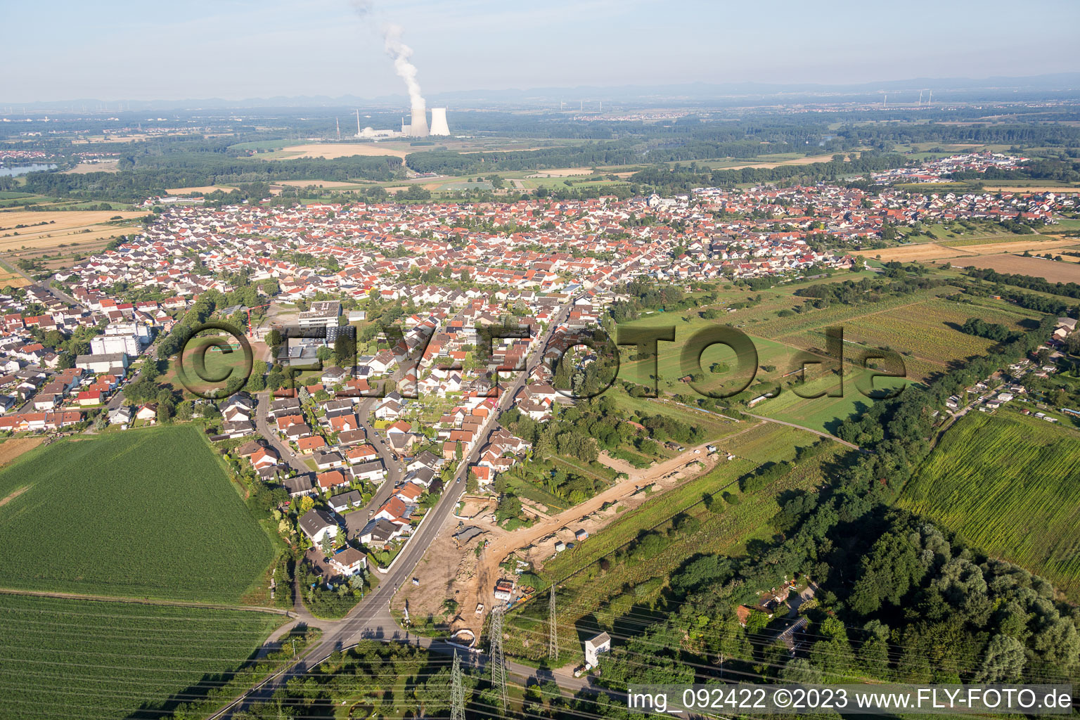 Town View of the streets and houses of the residential areas in the district Oberhausen in Oberhausen-Rheinhausen in the state Baden-Wurttemberg, Germany